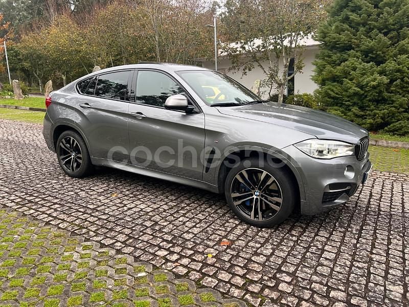 Gris / plata Usado 2017 BMW X6 M50 Comfort Edition SUV | 47.900 € (Precio justo) - Imagen 1/4