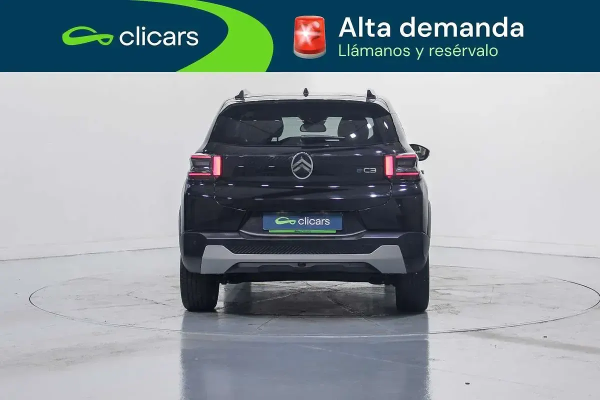 Usado Citroën e-C3 83 kW (113 CV) 2025 Negro Utilitario