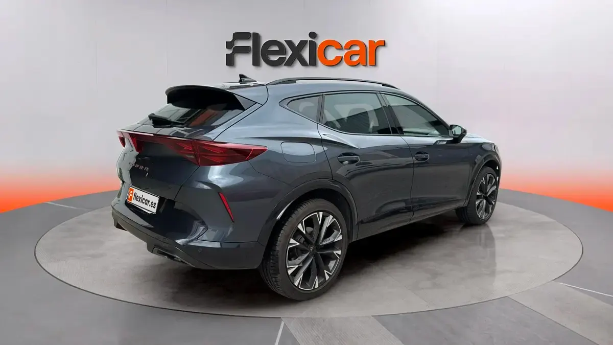 Usado Cupra Formentor 150 CV (110 kW) 2024 Gris SUV