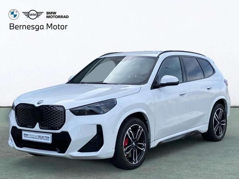 Blanco Usado 2025 BMW iX1 Comfort Edition SUV | 44.600 € (Precio justo) - Imagen 1/4