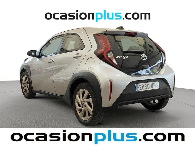 Usado Toyota Aygo X Play 72 CV (52 kW) 2024 Gris SUV