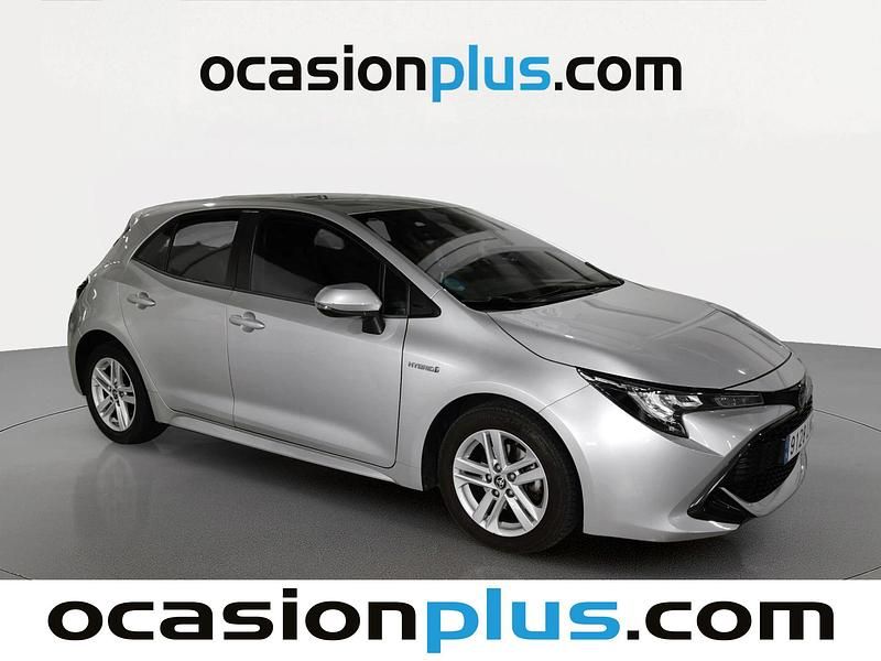 Usado Toyota Corolla Active 122 CV (89 kW) 2021 Gris plata Utilitario