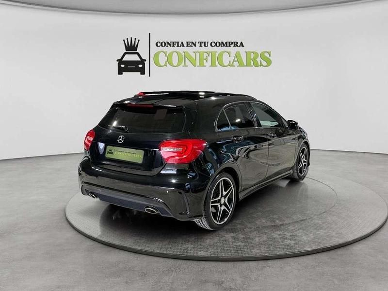 Usado Mercedes A200 AMG 136 CV (100 kW) 2012 Negro Utilitario