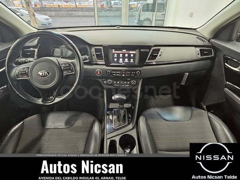 Usado Kia Niro 141 CV (103 kW) 2019 Gris / plata SUV