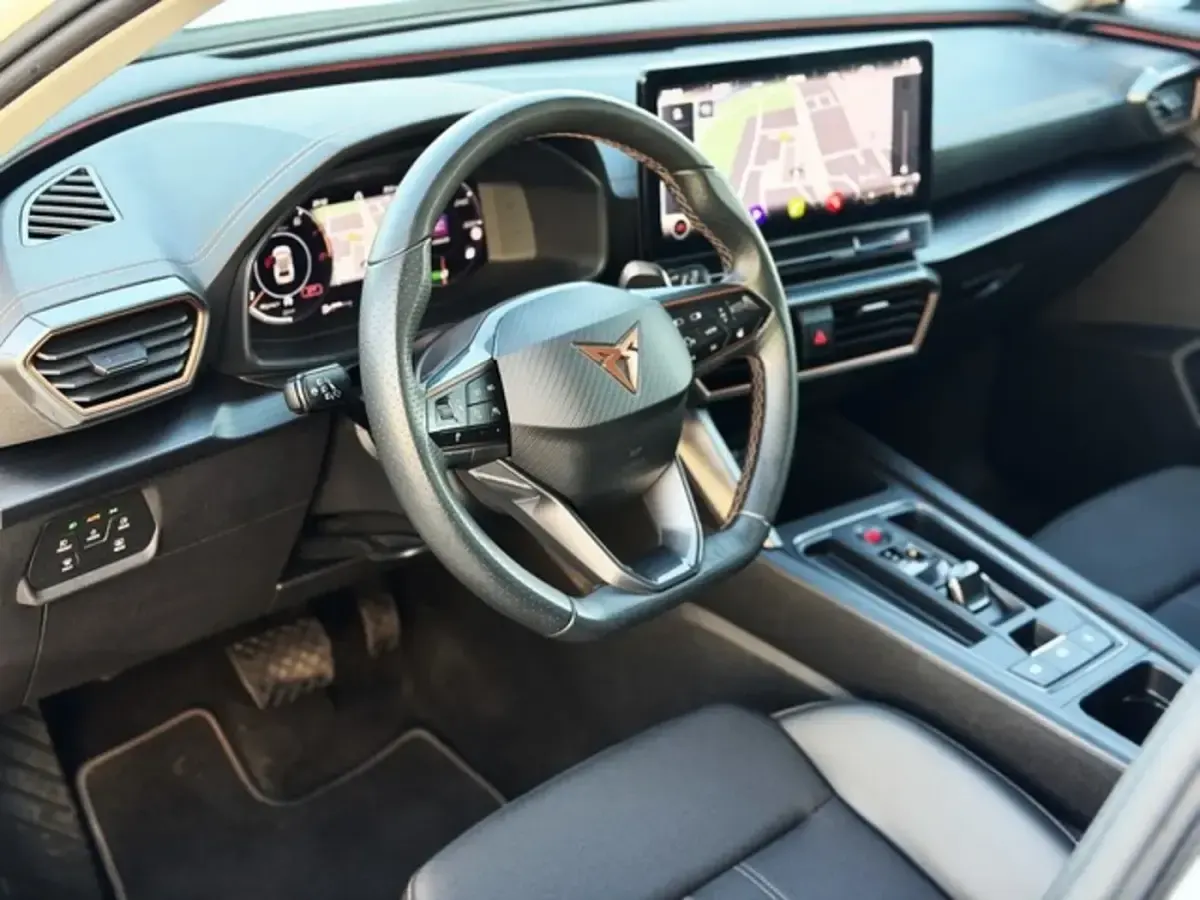 Usado Cupra Formentor 150 CV (110 kW) 2022 Blanco SUV