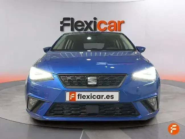 Usado Seat Ibiza Reference 80 CV (58 kW) 2023 Azul Utilitario