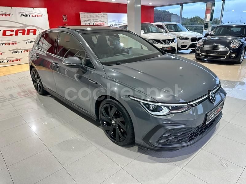Gris / plata Usado 2022 VW Golf VIII GTD Berlina | 33.990 € (Un poco caro) - Imagen 1/4