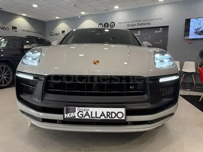 Usado Porsche Macan GTS 440 CV (323 kW) 2022 Gris / plata SUV