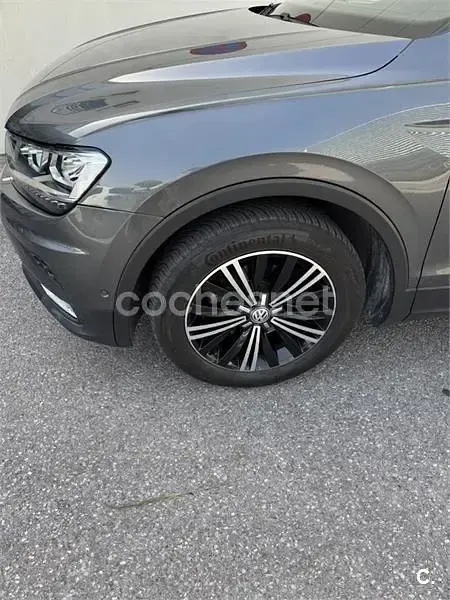 Usado VW Tiguan Advance 150 HP (110 kW) 2016 Cinzento SUV