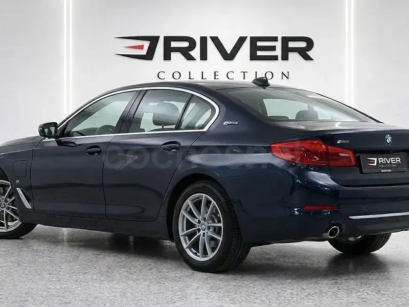Usado BMW 530e iPerformance 252 CV (185 kW) 2017 Azul Berlina