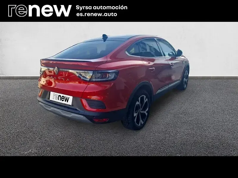 Usado Renault Arkana Techno 140 CV (102 kW) 2024 Rojo SUV