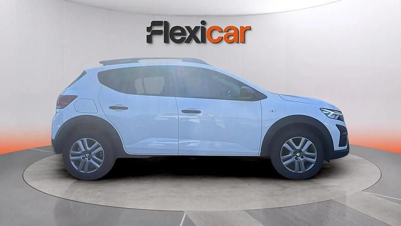 Usado Dacia Sandero Essentiel 91 CV (66 kW) 2022 Blanco Utilitario