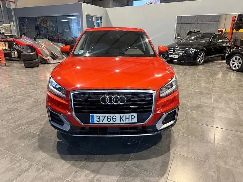 Usado Audi Q2 Design 116 CV (85 kW) 2018 Naranja SUV