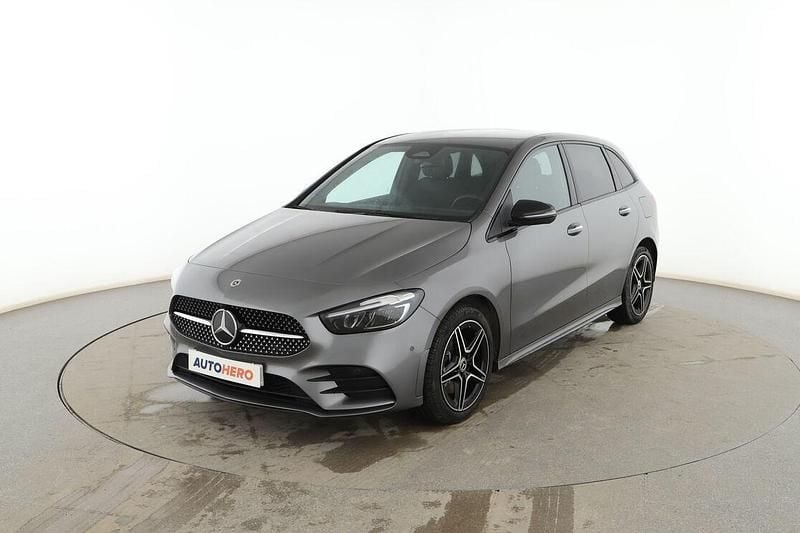 Usado Mercedes B250e AMG line 218 CV (160 kW) 2024 Monovolumen