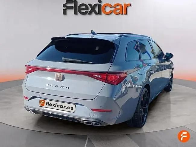 Begagnad Cupra Leon 150 HK (110 kW) 2023 Grå