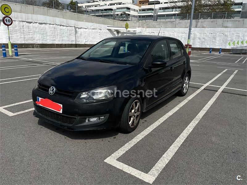 Usado VW Polo Advance 75 CV (55 kW) 2012 Negro Utilitario