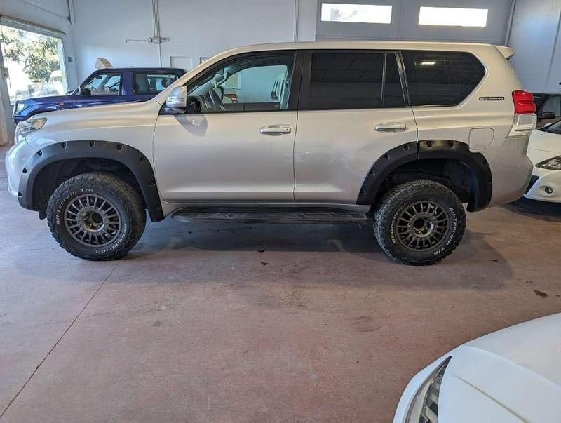 Usado Toyota Land Cruiser 190 CV (139 kW) 2011 Gris SUV