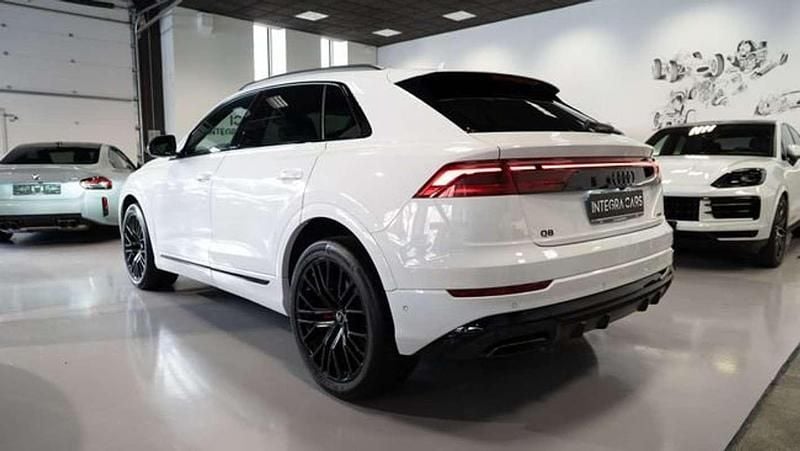Usado Audi Q8 Premium 290 CV (213 kW) 2024 Blanco SUV