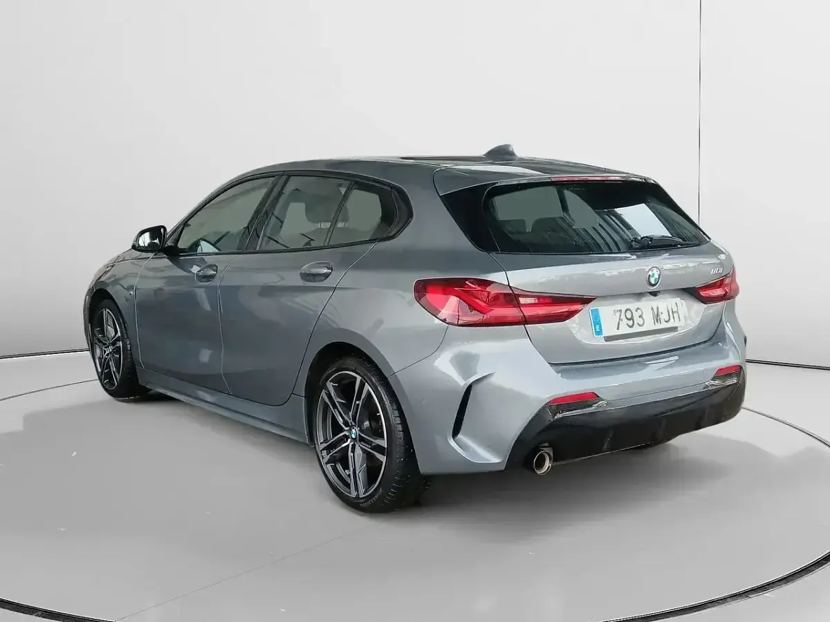Occasion BMW 118 Comfort Edition 136 PK (100 kW) 2023 Grijs Hatchback