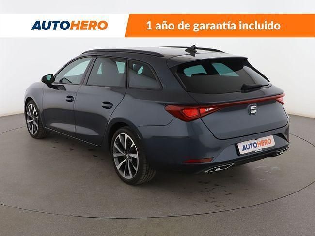 Usado Seat Leon FR 150 CV (110 kW) 2021 Gris Familiar