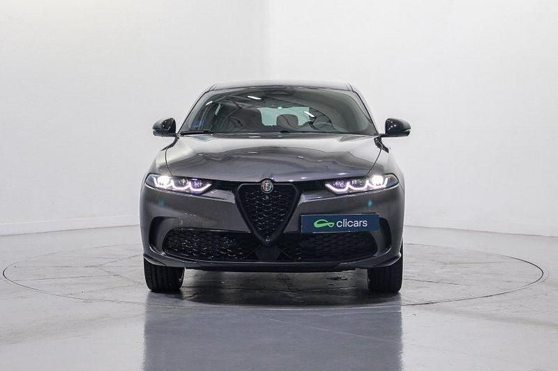 Usado Alfa Romeo Tonale Veloce 280 CV (205 kW) 2023 Gris SUV