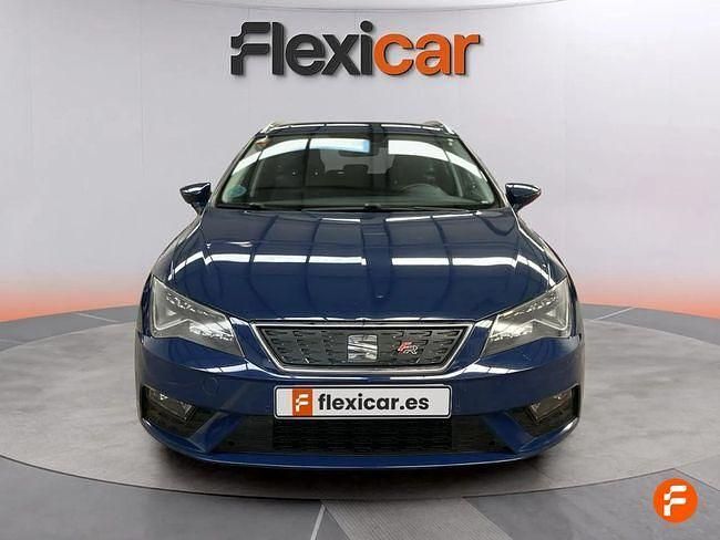 Usado Seat Leon Style 115 CV (84 kW) 2019 Azul Familiar
