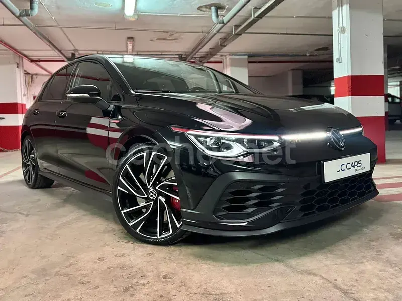 Usado VW Golf VII GTI Clubsport 301 CV (221 kW) 2021 Negro Utilitario