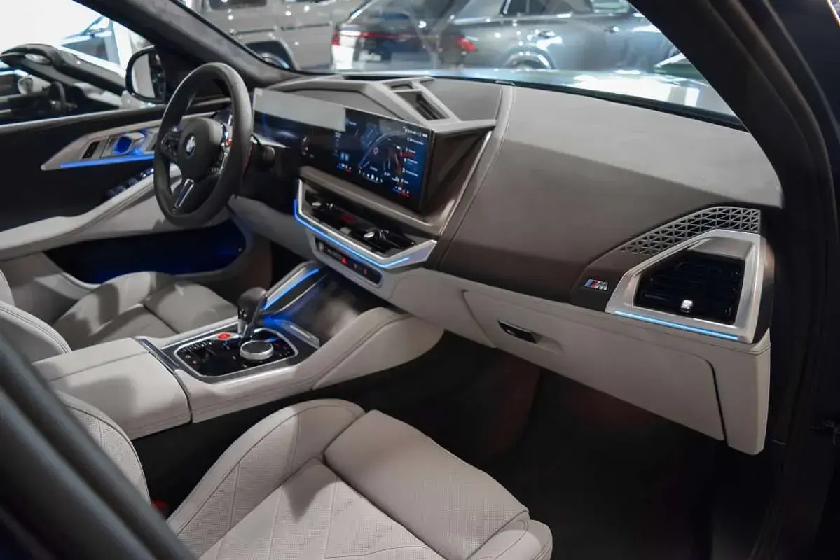 Usado BMW XM Comfort Edition 749 CV (550 kW) 2026 Azul SUV