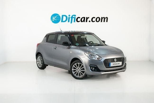 Usado Suzuki Swift 90 CV (66 kW) 2017 Gris Utilitario