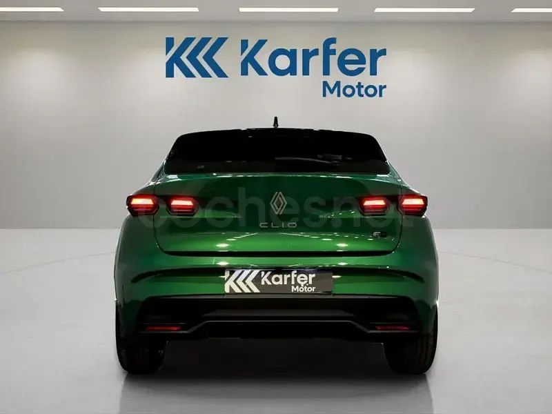 Usado Renault Clio V Evolution 160 CV (117 kW) 2026 Verde Berlina