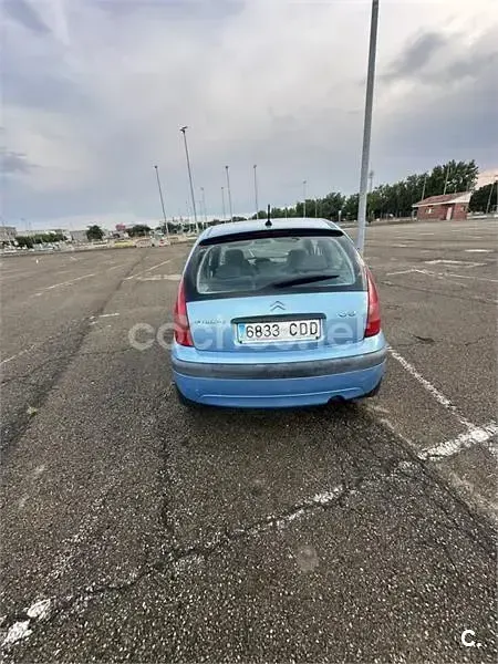 Usado Citroën C3 70 CV (51 kW) 2003 Azul Berlina