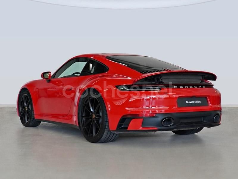 Usado Porsche 911 Carrera 4 385 CV (283 kW) 2022 Rojo Coupe