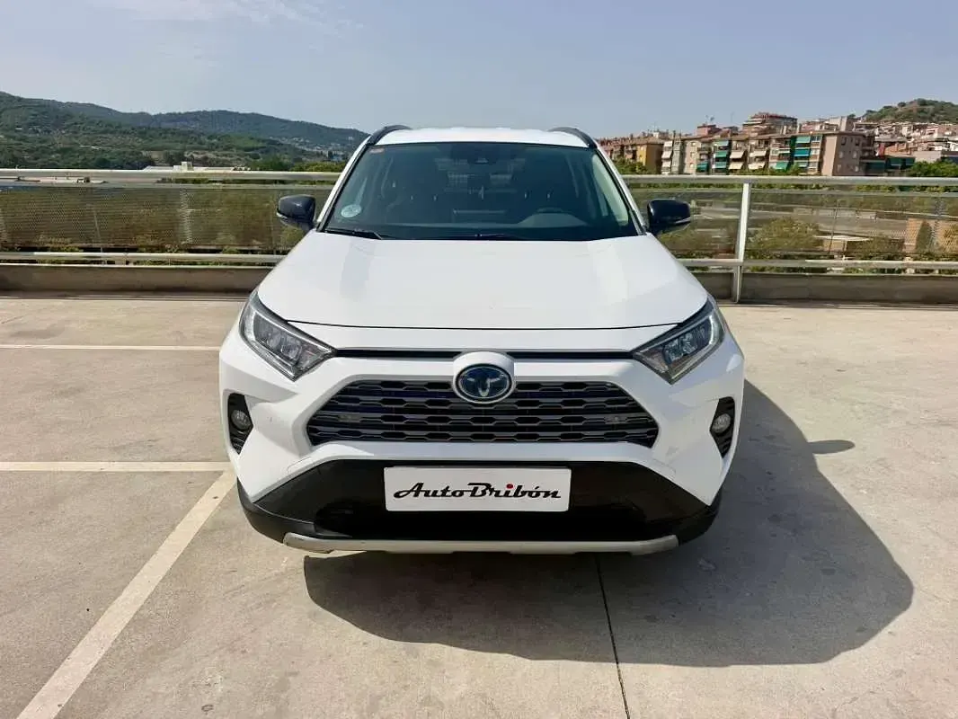 Usado Toyota RAV4 Hybrid Advance 222 CV (163 kW) 2022 Blanco SUV
