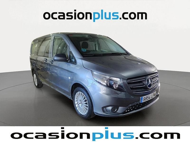 Usado Mercedes Vito 136 CV (100 kW) 2021 Gris Van