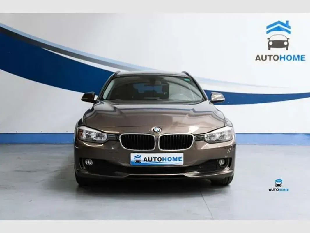 Usado BMW 318 Gran Turismo 143 CV (105 kW) 2015 Marrón Berlina