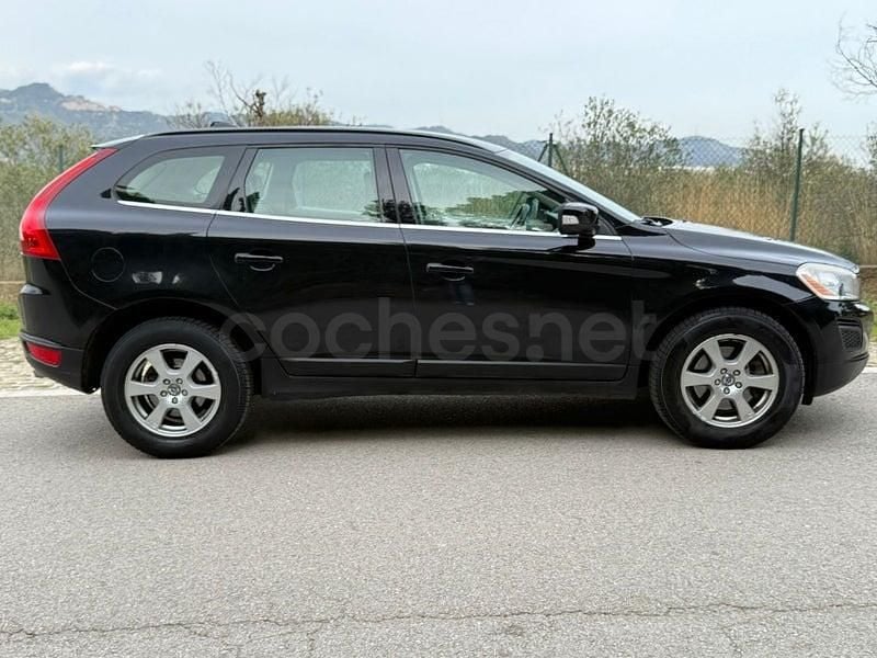 Usado Volvo XC60 Momentum 163 CV (119 kW) 2013 Negro SUV
