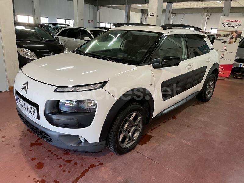 Usado Citroën C4 Feel 82 CV (60 kW) 2014 Blanco Berlina