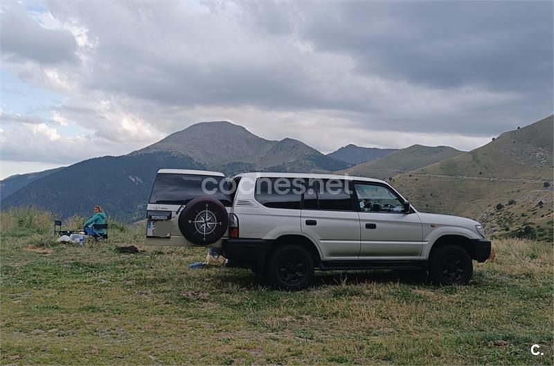Usado Toyota Land Cruiser 125 CV (91 kW) 1996 Gris / plata SUV