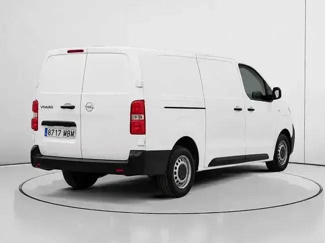 Usado Opel Vivaro-e Combi S 102 CV (75 kW) 2022 Blanco Monovolumen