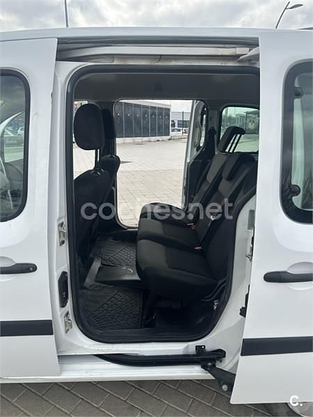 Usado Renault Kangoo 95 CV (69 kW) 2021 Blanco Monovolumen