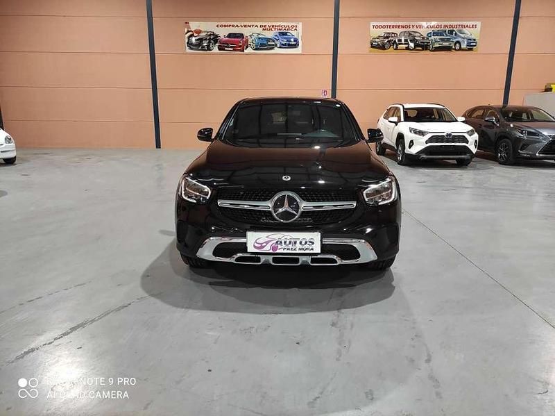 Usado Mercedes GLC220 194 CV (142 kW) 2021 Negro Coupe