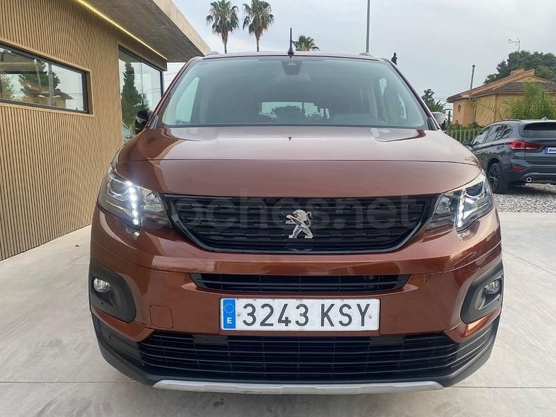 Usado Peugeot Rifter GT-line 130 CV (95 kW) 2019 Marrón Monovolumen