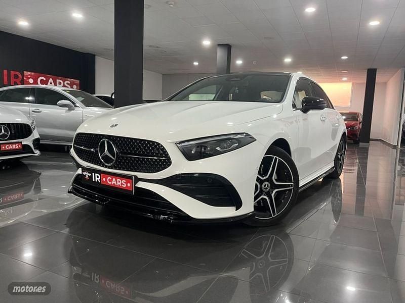 Blanco Usado 2023 Mercedes A250 Berlina | 39.999 € - Imagen 1/4