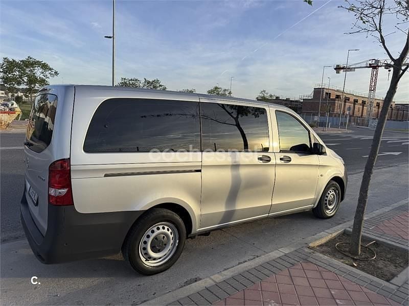 Usado Mercedes V200 Marco Polo 136 CV (100 kW) 2021 Gris / plata Monovolumen