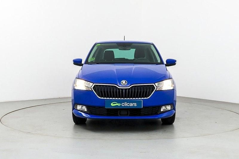 Usado Skoda Fabia Ambition 95 CV (69 kW) 2019 Azul Berlina