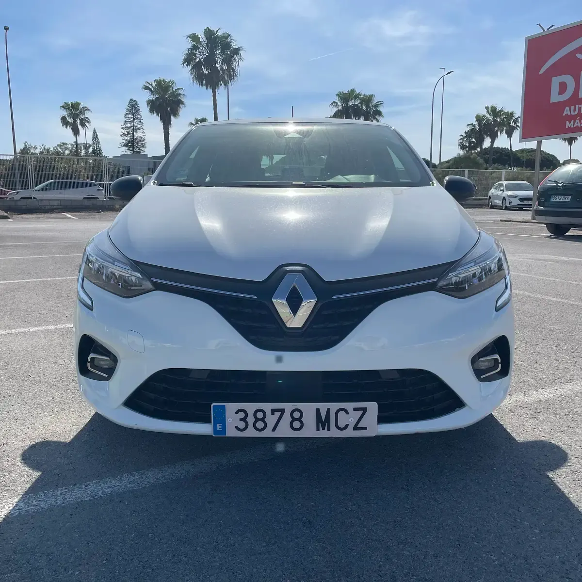 Usado Renault Clio V Equilibre 100 CV (73 kW) 2022 Blanco Berlina