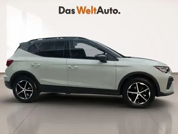 Usado Seat Arona Style 115 CV (84 kW) 2025 Verde SUV