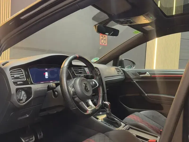 Usado VW Golf VII GTI 290 CV (213 kW) 2019 Negro Berlina