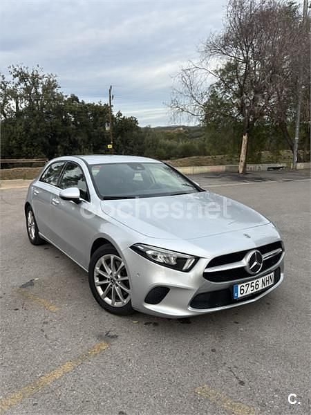 Gris / plata Usado 2019 Mercedes A220 Berlina | 25.000 € (Buen precio) - Imagen 1/4