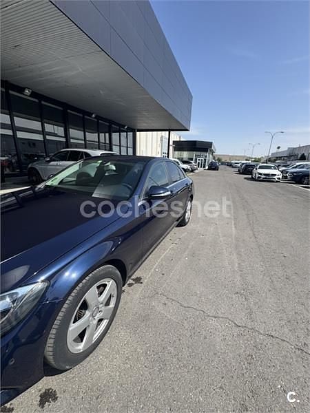 Usado Mercedes C220 170 CV (125 kW) 2014 Azul Familiar